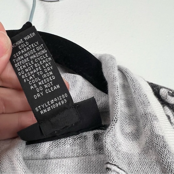 Athleta‎ Cowl Neck Ombre Long Sleeve Shirt Sz M - Picture 3 of 6